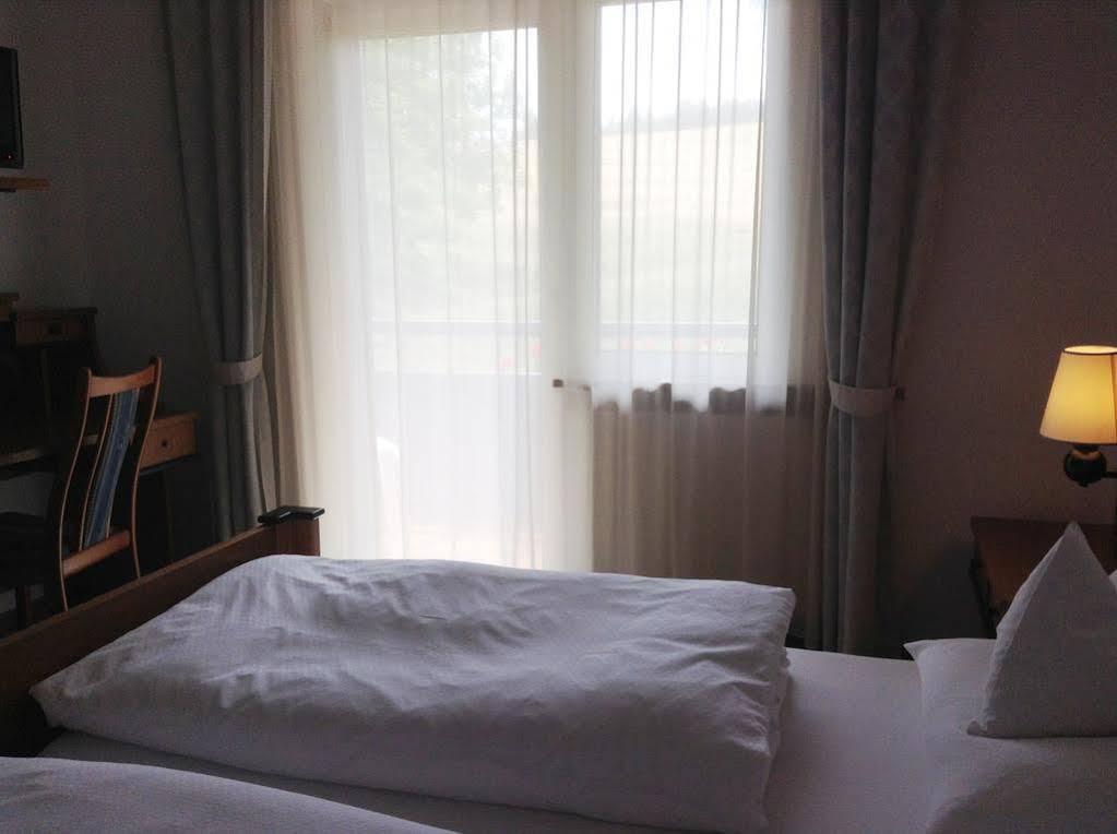 Hotel Gruenes Tuerl Bad Schallerbach Kültér fotó